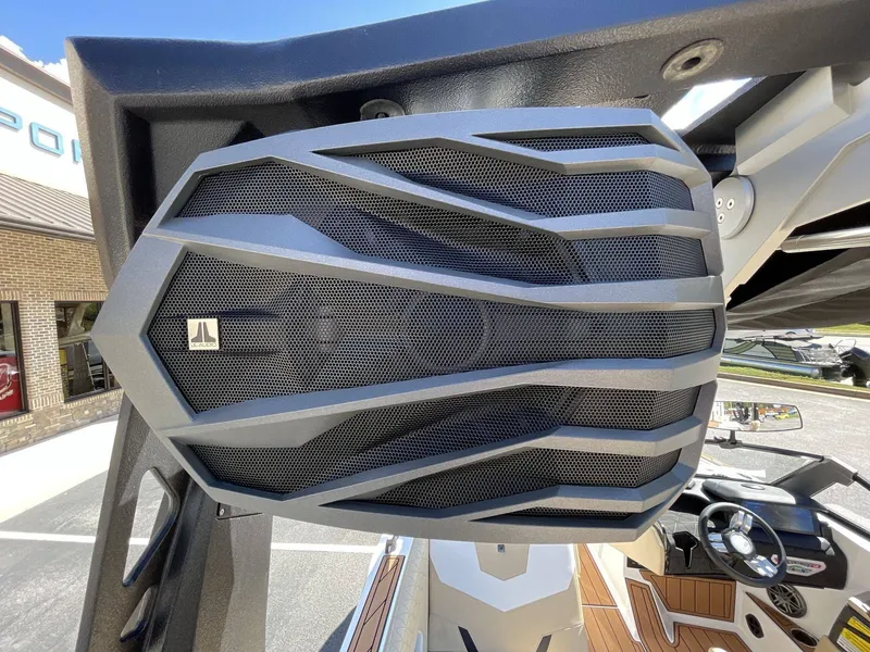 Slide: The Image of Nautique Super Air Nautique GS22 2025 - 21