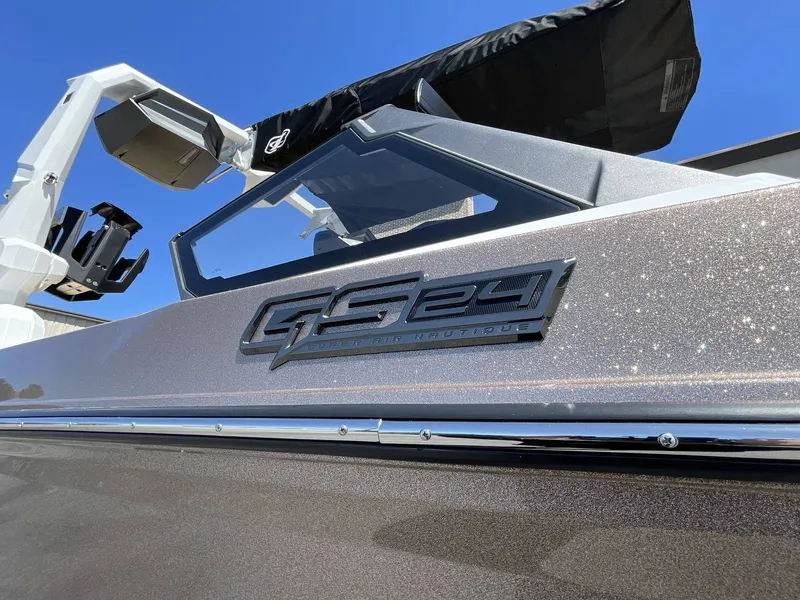 Slide: The Image of Nautique GS24 2024 - 18
