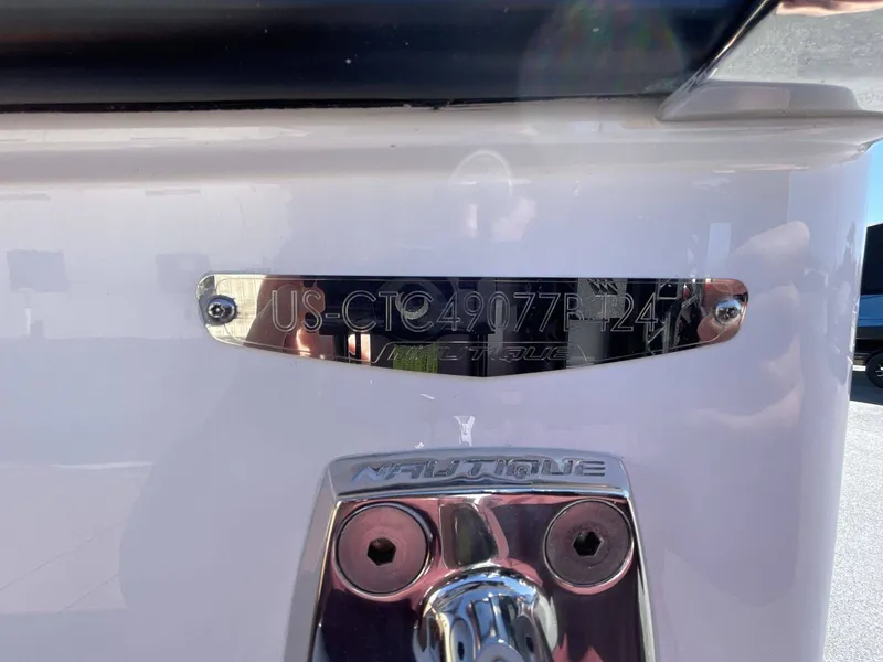 Slide: The Image of Nautique GS24 2024 - 30