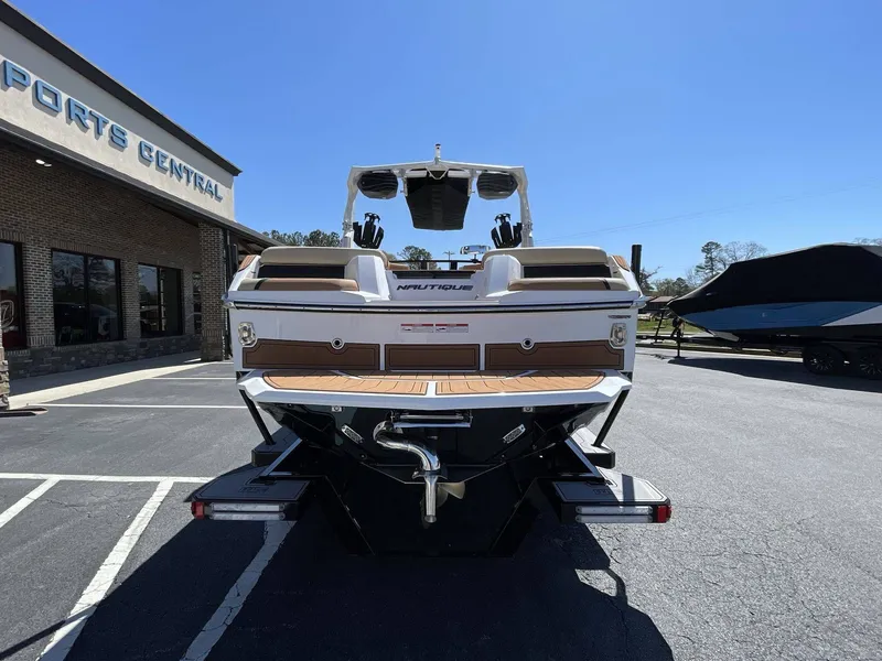 Slide: The Image of Nautique GS24 2024 - 6