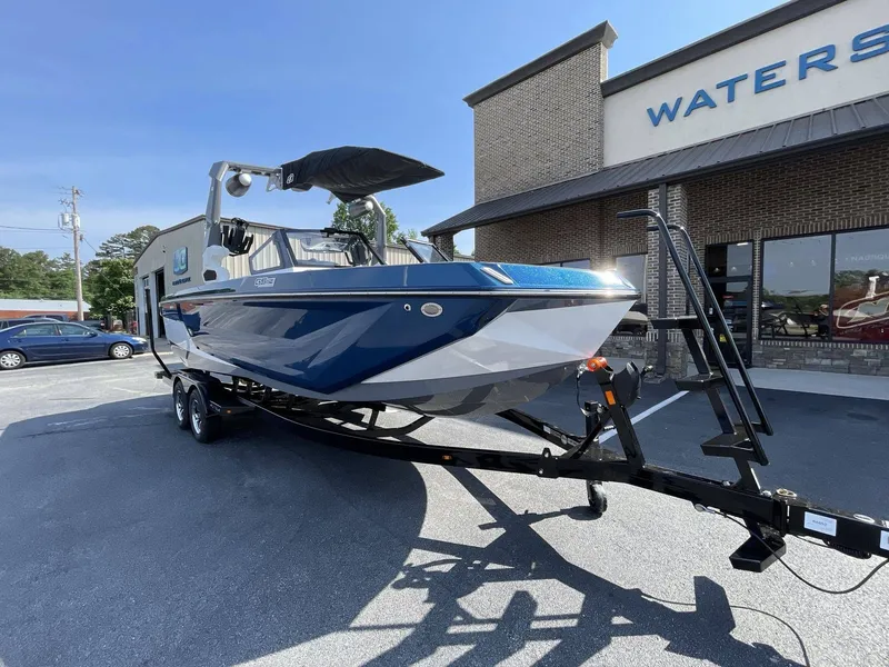 Slide: The Image of Nautique GS24 2024 - 16