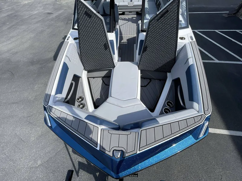 Slide: The Image of Nautique GS24 2024 - 25