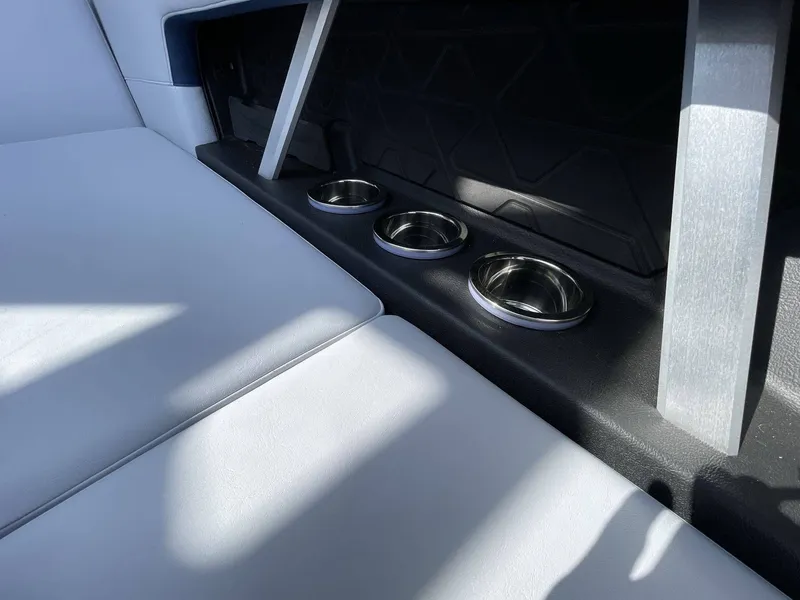 Slide: The Image of Nautique GS24 2024 - 29