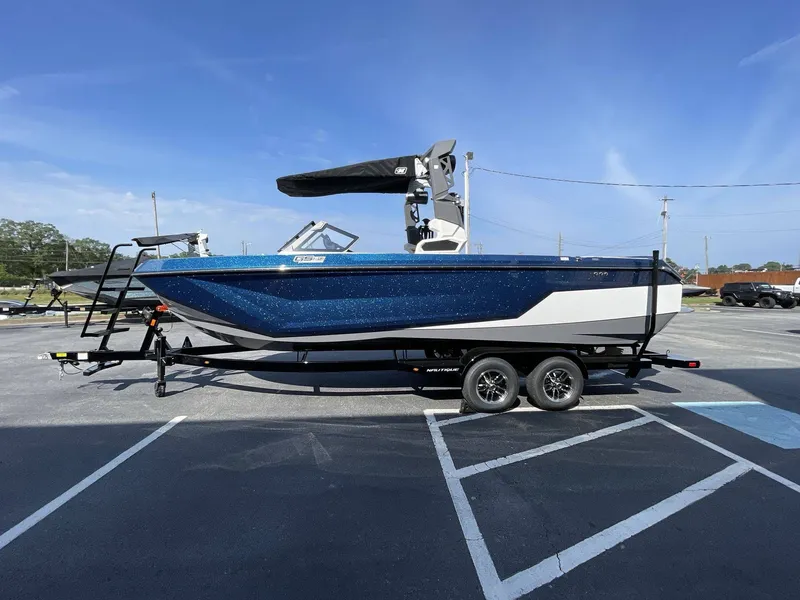 Slide: The Image of Nautique GS24 2024 - 3