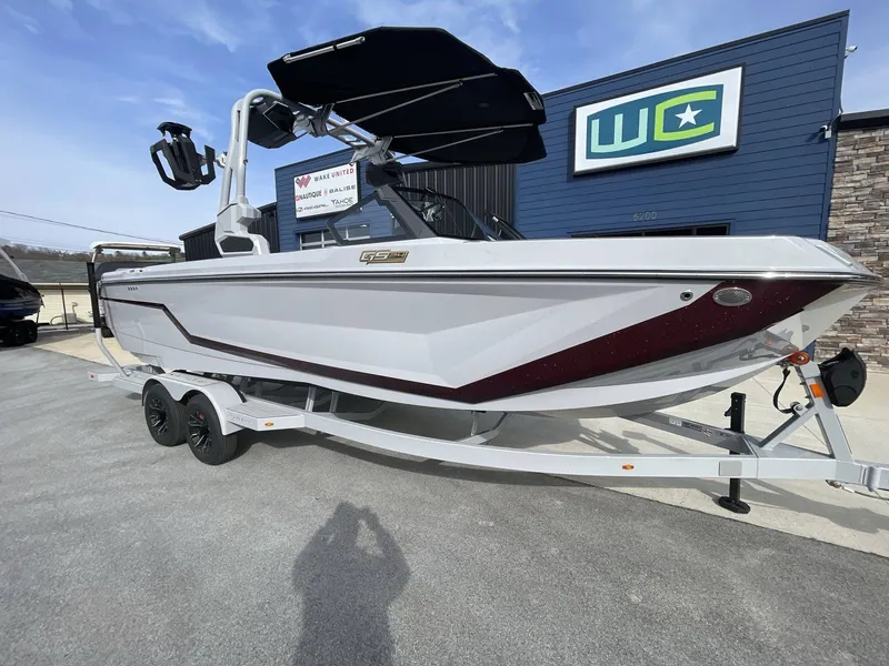 Slide: The Image of Nautique GS24 2025 - 8