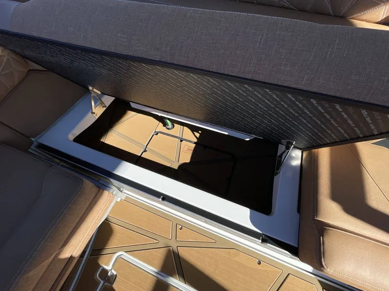 Slide: The Image of Nautique Super Air Nautique G23 Paragon 2025 - 19