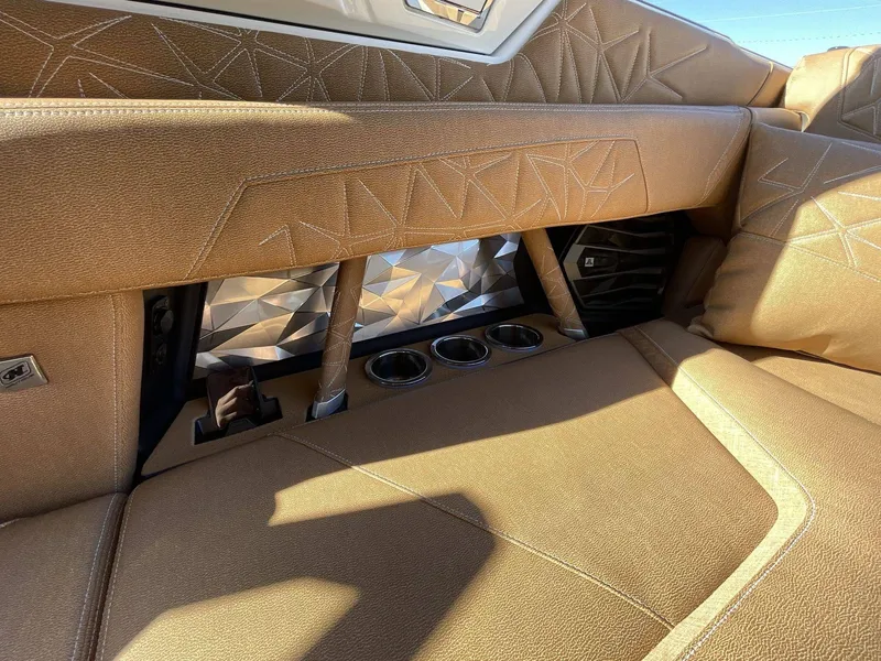 Slide: The Image of Nautique Super Air Nautique G23 Paragon 2025 - 21