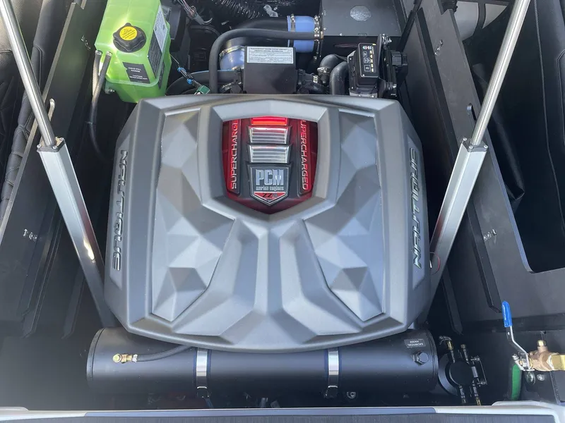 Slide: The Image of Nautique Super Air Nautique G23 Paragon 2025 - 11