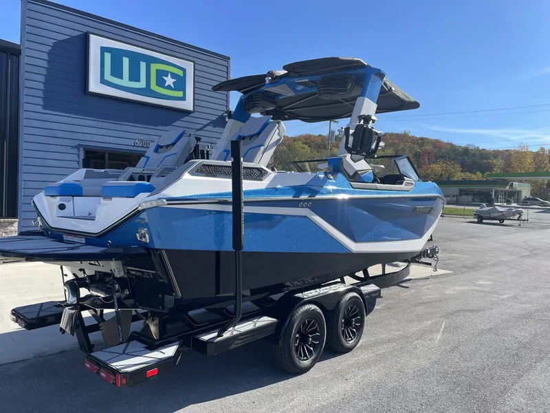 Slide: The Image of Nautique Super Air Nautique G23 Paragon 2025 - 17