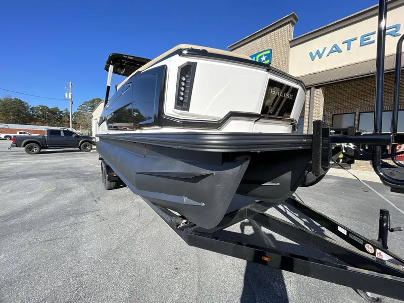 Slide: The Image of Balise HELIX 26L 2025 - 13