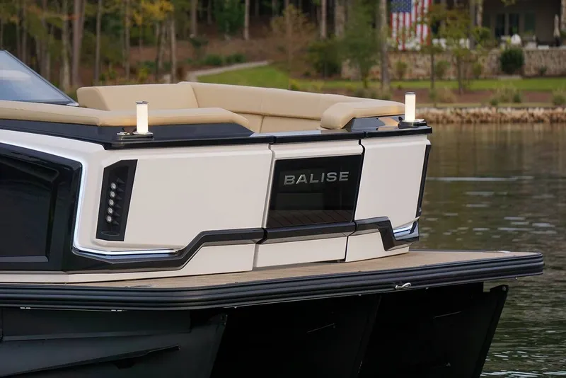 Slide: The Image of Balise HELIX 26L 2025 - 17