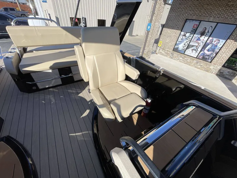 Slide: The Image of Balise HELIX 26L 2025 - 28