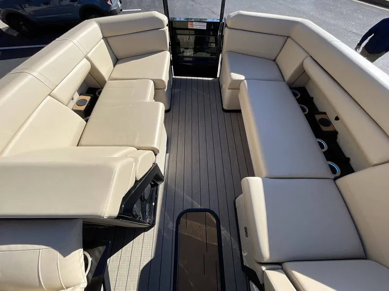 Slide: The Image of Balise HELIX 26L 2025 - 32