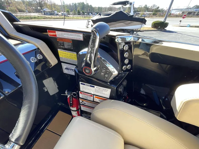 Slide: The Image of Balise HELIX 26L 2025 - 37