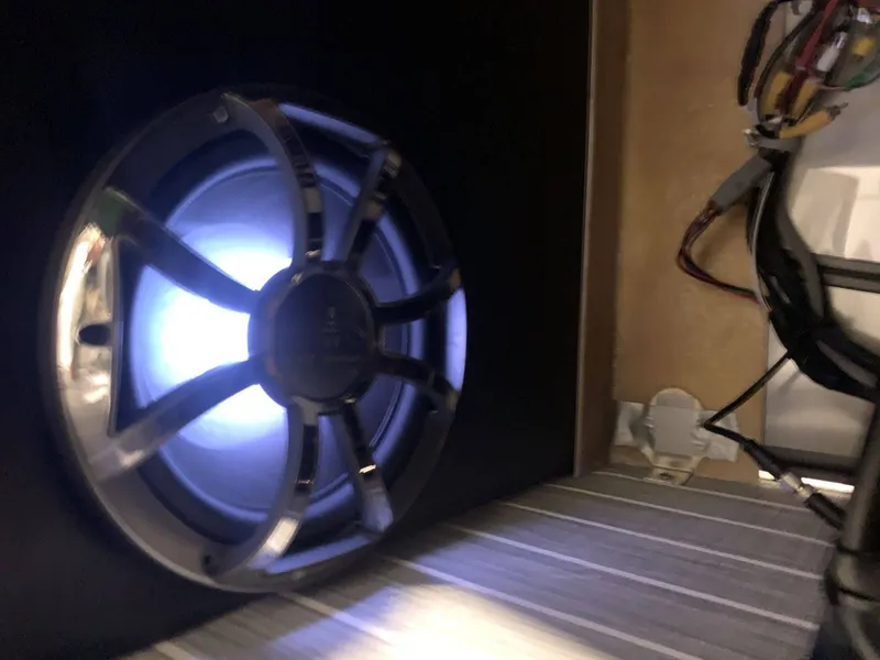 Slide: The Image of South Bay 25 Sport RS9 DC 3.0+ 2023 - 17