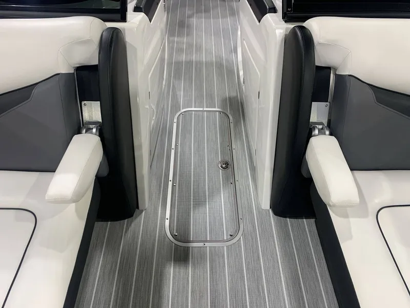 Slide: The Image of South Bay 25 Sport RS9 DC 3.0+ 2023 - 88