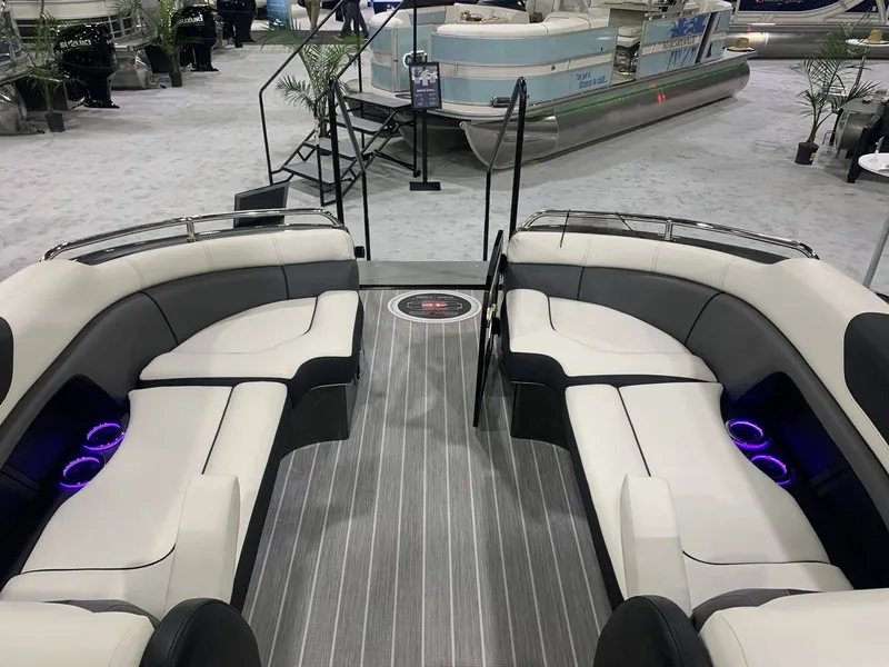 Slide: The Image of South Bay 25 Sport RS9 DC 3.0+ 2023 - 89