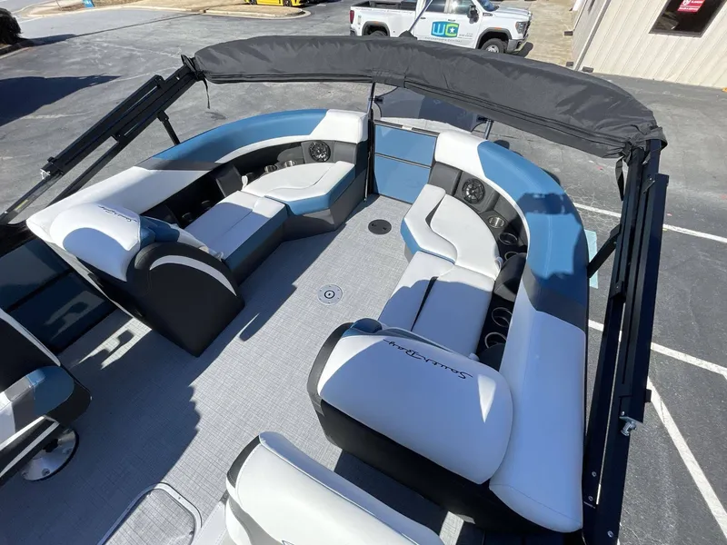 Slide: The Image of South Bay S222RS 2025 - 12