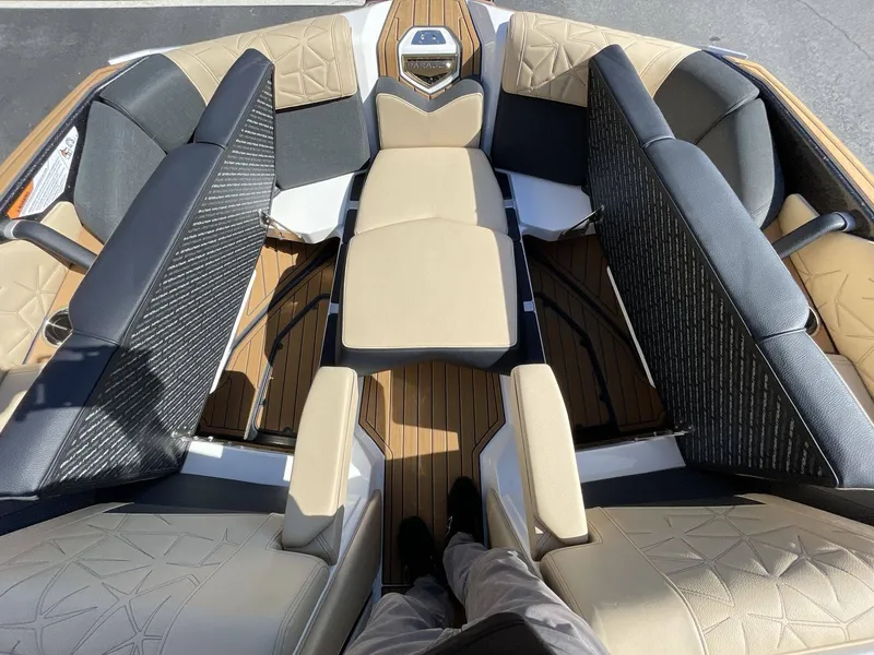 Slide: The Image of Nautique Super Air Nautique G23 Paragon 2023 - 15