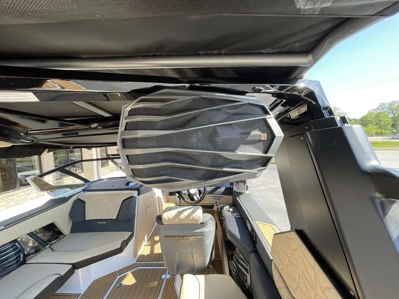 Slide: The Image of Nautique Super Air Nautique G23 Paragon 2023 - 33