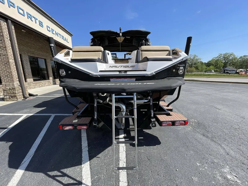 Slide: The Image of Nautique Super Air Nautique G23 Paragon 2023 - 9