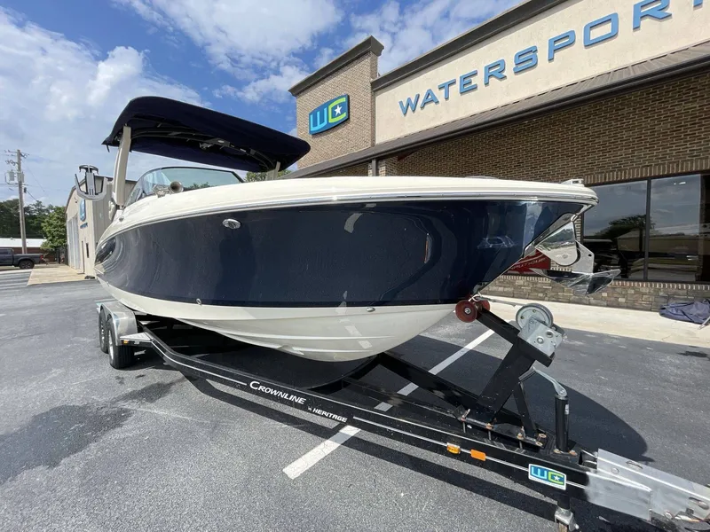 Slide: The Image of Chris-Craft 28 SPORTSTER SURF 2025 - 14