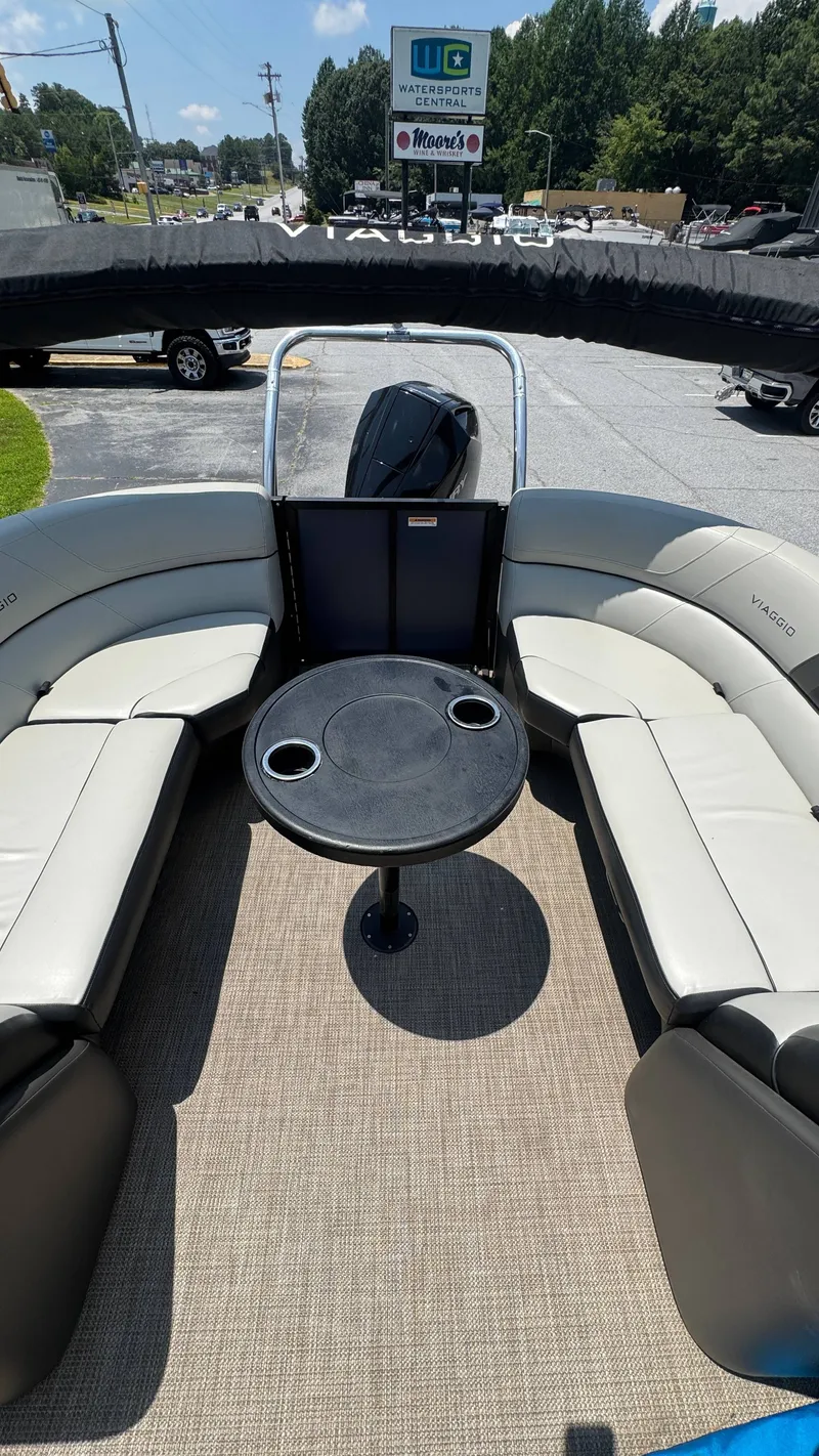 Slide: The Image of Viaggio Lago 25 U 2022 - 10