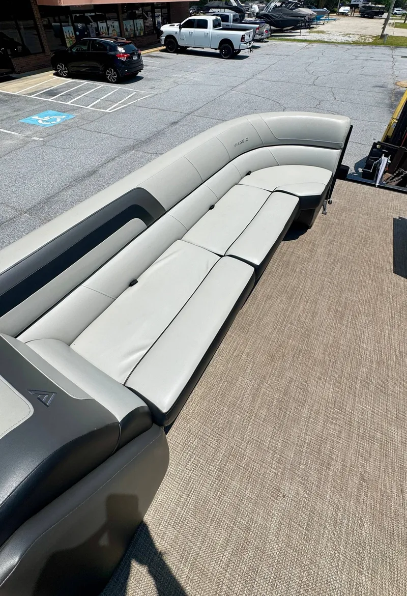 Slide: The Image of Viaggio Lago 25 U 2022 - 5