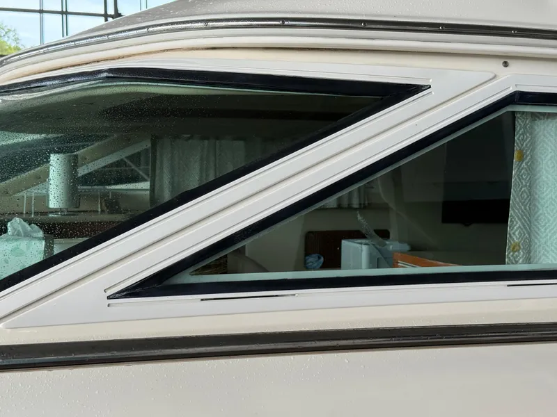 Slide: The Image of Sea Ray 400 Sedan Bridge 1999 - 56