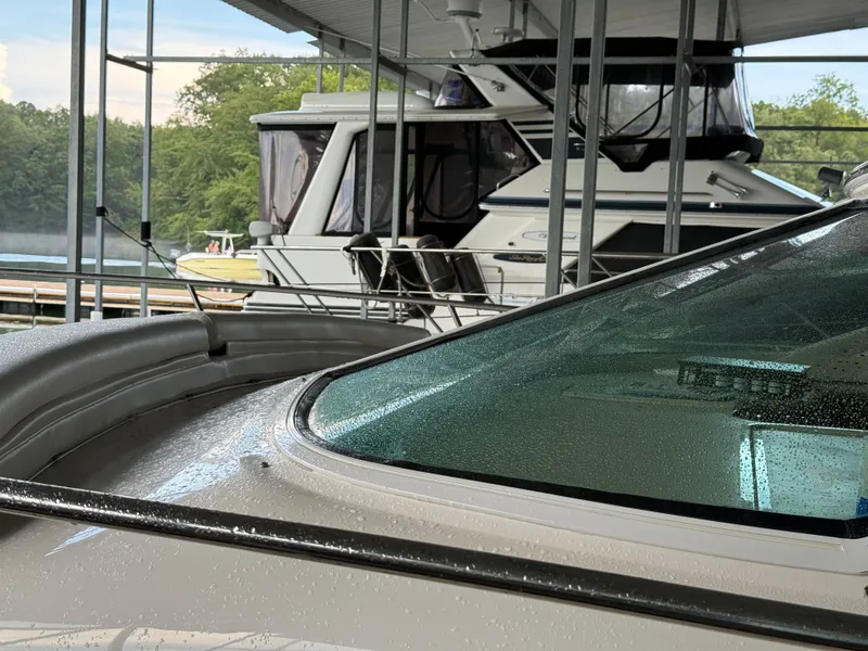 Slide: The Image of Sea Ray 400 Sedan Bridge 1999 - 57