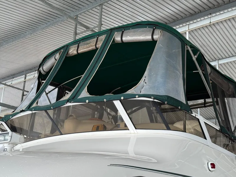 Slide: The Image of Sea Ray 400 Sedan Bridge 1999 - 59