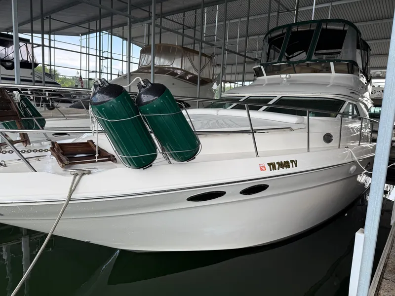Slide: The Image of Sea Ray 400 Sedan Bridge 1999 - 62