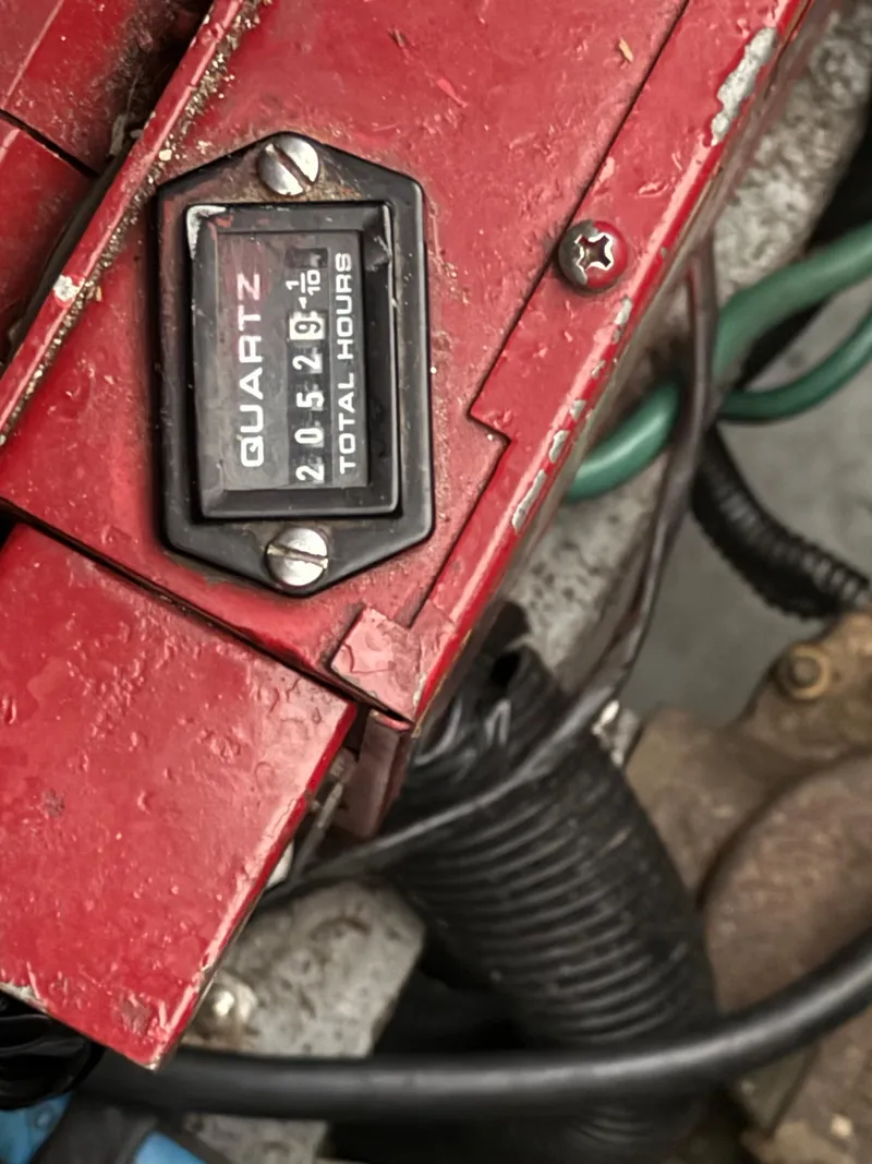 Slide: The Image of Sea Ray 400 Sedan Bridge 1999 - 76