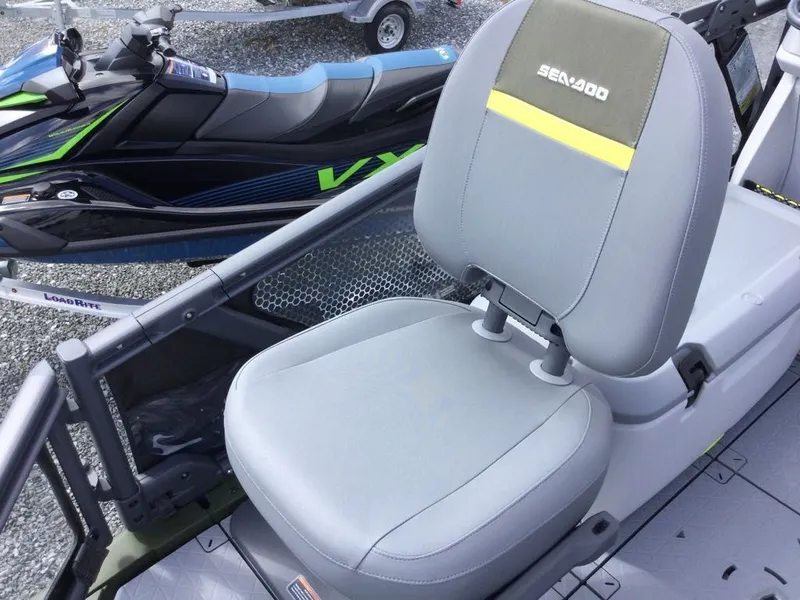 Slide: The Image of Sea-Doo Switch Fish 18 2025 - 5