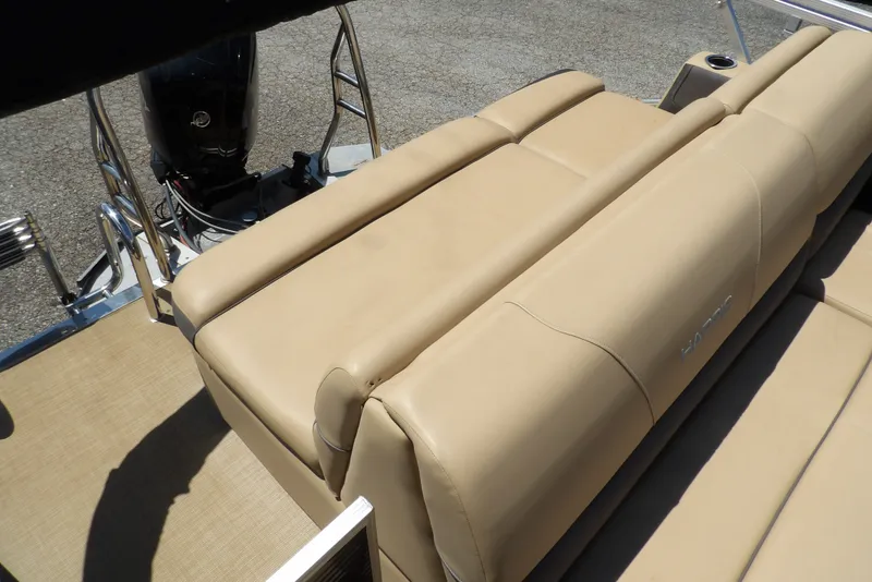 Slide: The Image of Harris 230 2022 - 17