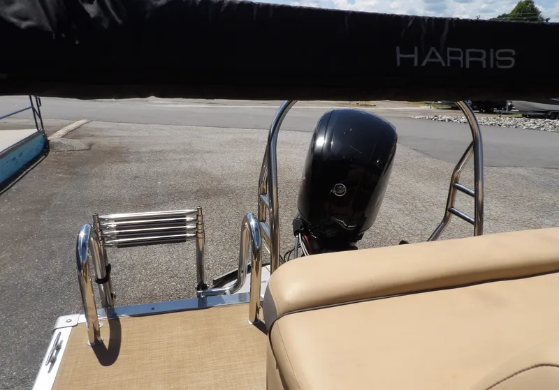 Slide: The Image of Harris 230 2022 - 6