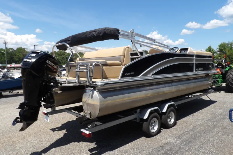 Slide: The Image of Harris 230 2022 - 9