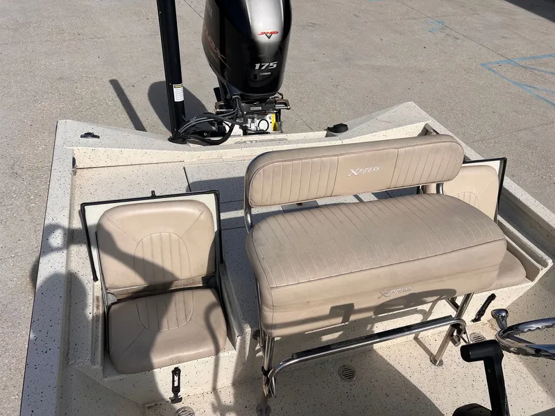 Slide: The Image of Xpress Hyper-Lift Bay Series H22B 2017 - 10