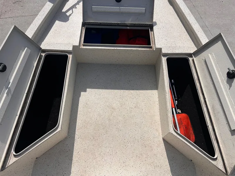 Slide: The Image of Xpress Hyper-Lift Bay Series H22B 2017 - 8