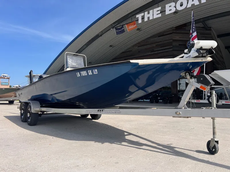 Slide: The Image of Xpress Hyper-Lift Bay Series H22B 2017 - 9