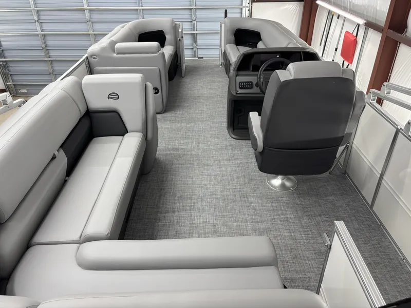 Slide: The Image of Sun Tracker Party Barge 20 DLX 2026 - 7