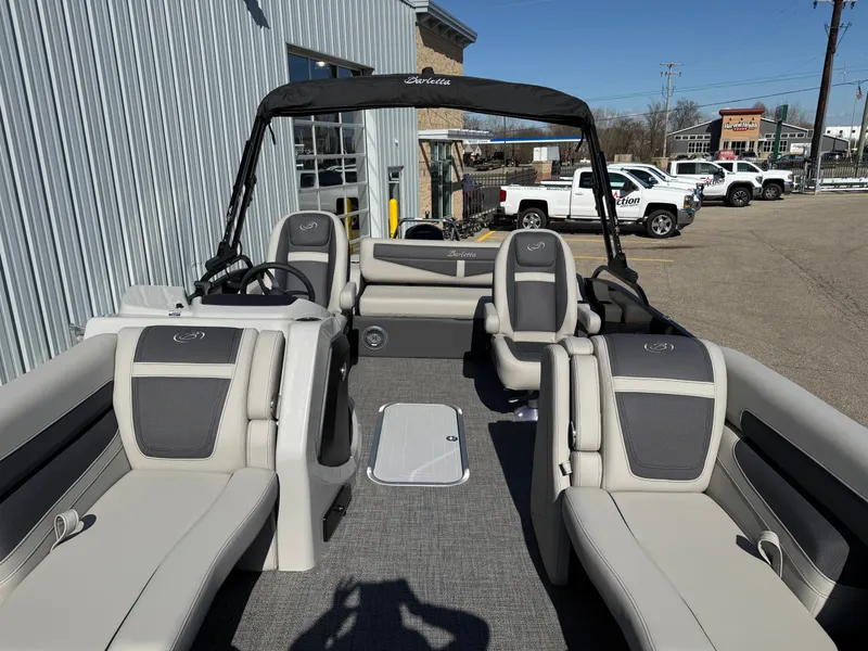 Slide: The Image of Barletta Cabrio 22UC 2025 - 16