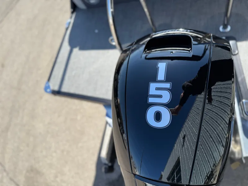 Slide: The Image of Barletta Cabrio 22UC 2025 - 17