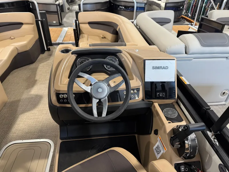 Slide: The Image of Barletta Cabrio 22UC 2025 - 6