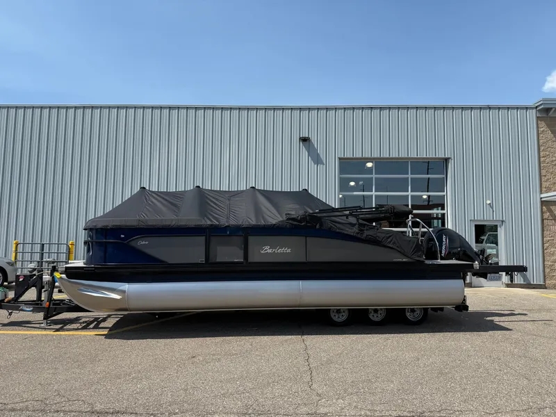 Slide: The Image of Barletta Cabrio 22UC 2025 - 22