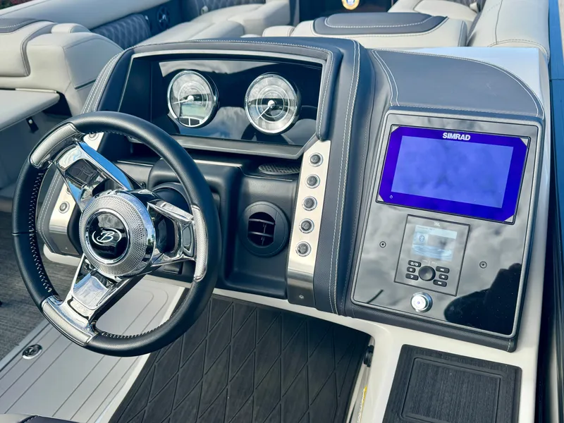 Slide: The Image of Barletta Lusso 25M 2025 - 14