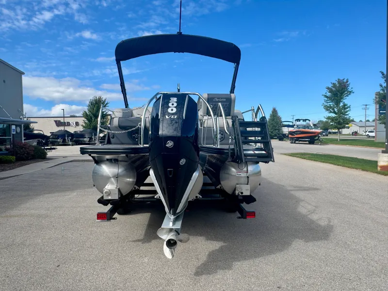 Slide: The Image of Barletta Lusso 25M 2025 - 5