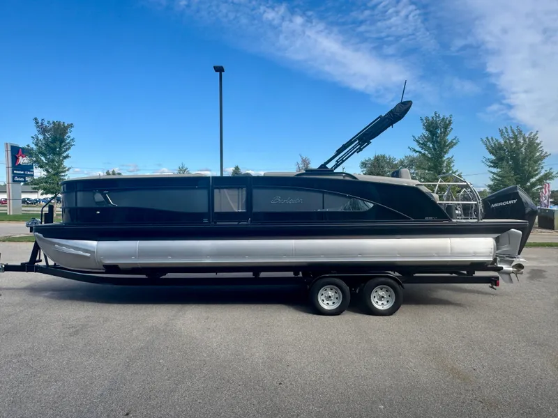 Slide: The Image of Barletta Lusso 25M 2025 - 7