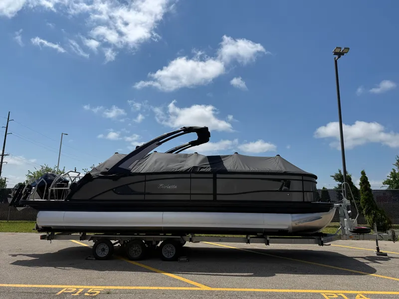 Slide: The Image of Barletta Lusso 25MA 2025 - 18