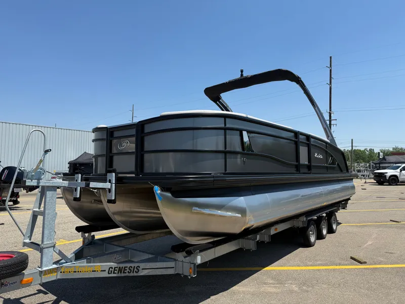 Slide: The Image of Barletta Lusso 25MA 2025 - 4